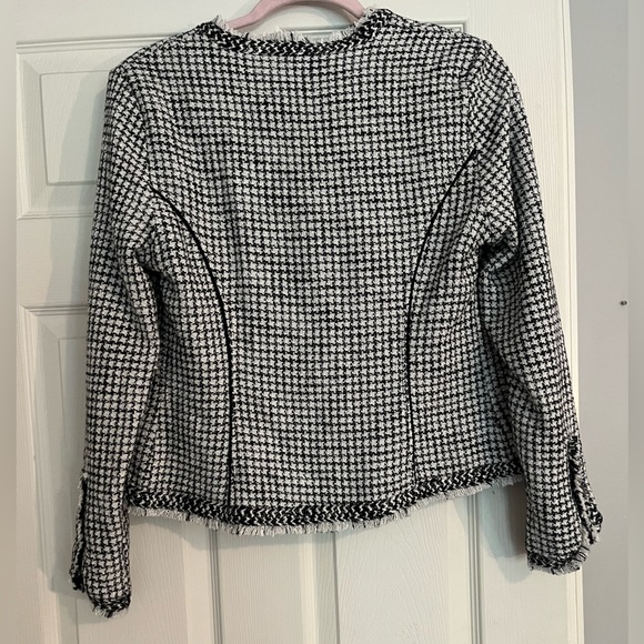 WHBM | Black & White Tweed Blazer w/ Metallic Threads - Picture 3 of 6
